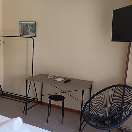 Hostal Pension Mar De Plata Lugo Luaran gambar