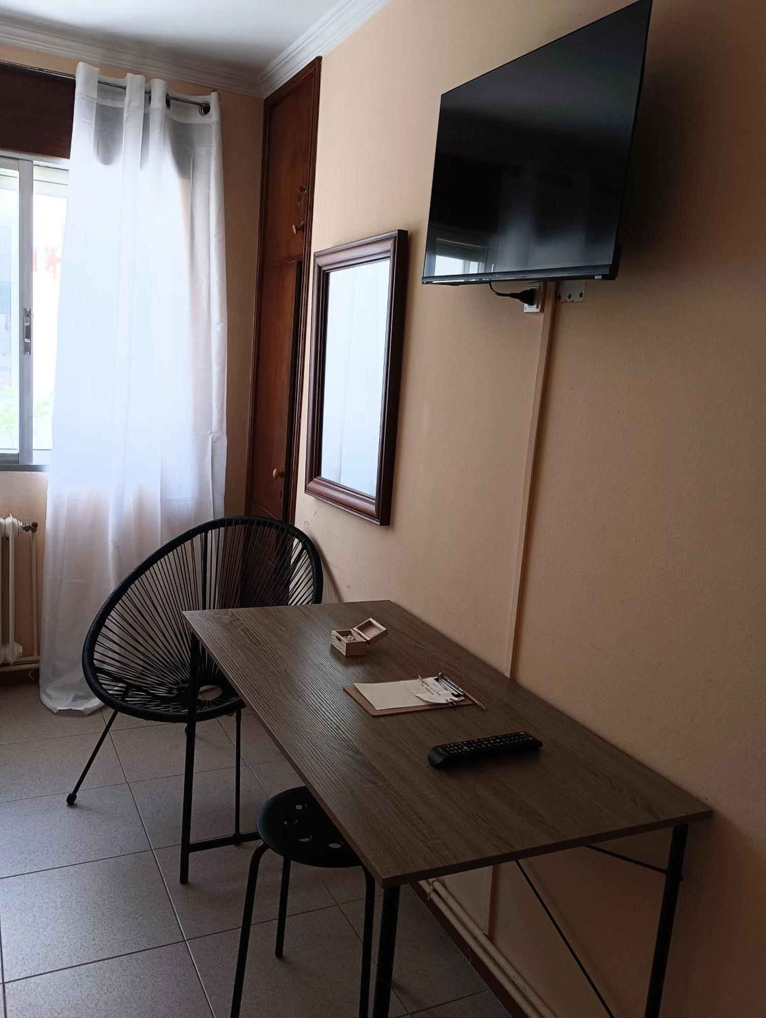 Hostal Pension Mar De Plata Lugo Bilik gambar